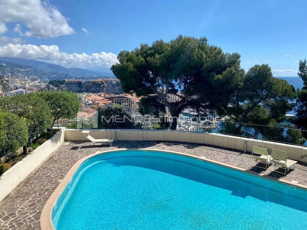 Appartement à CAP-D'AIL