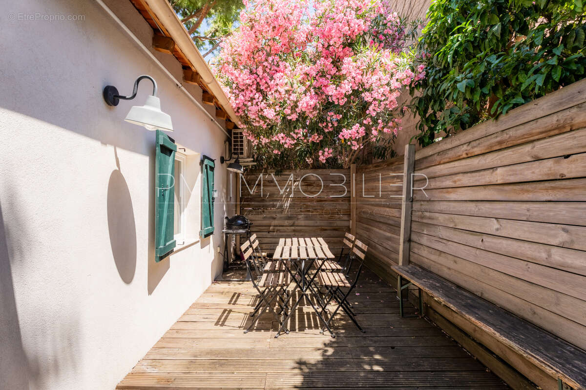 Maison à MARSEILLE-6E