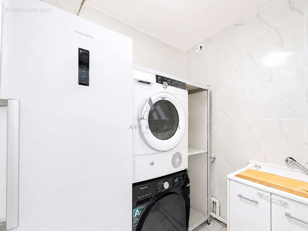 Décines-Charpieu   Appartement T4 95 m2 avec balcon et climatisation - photo 4