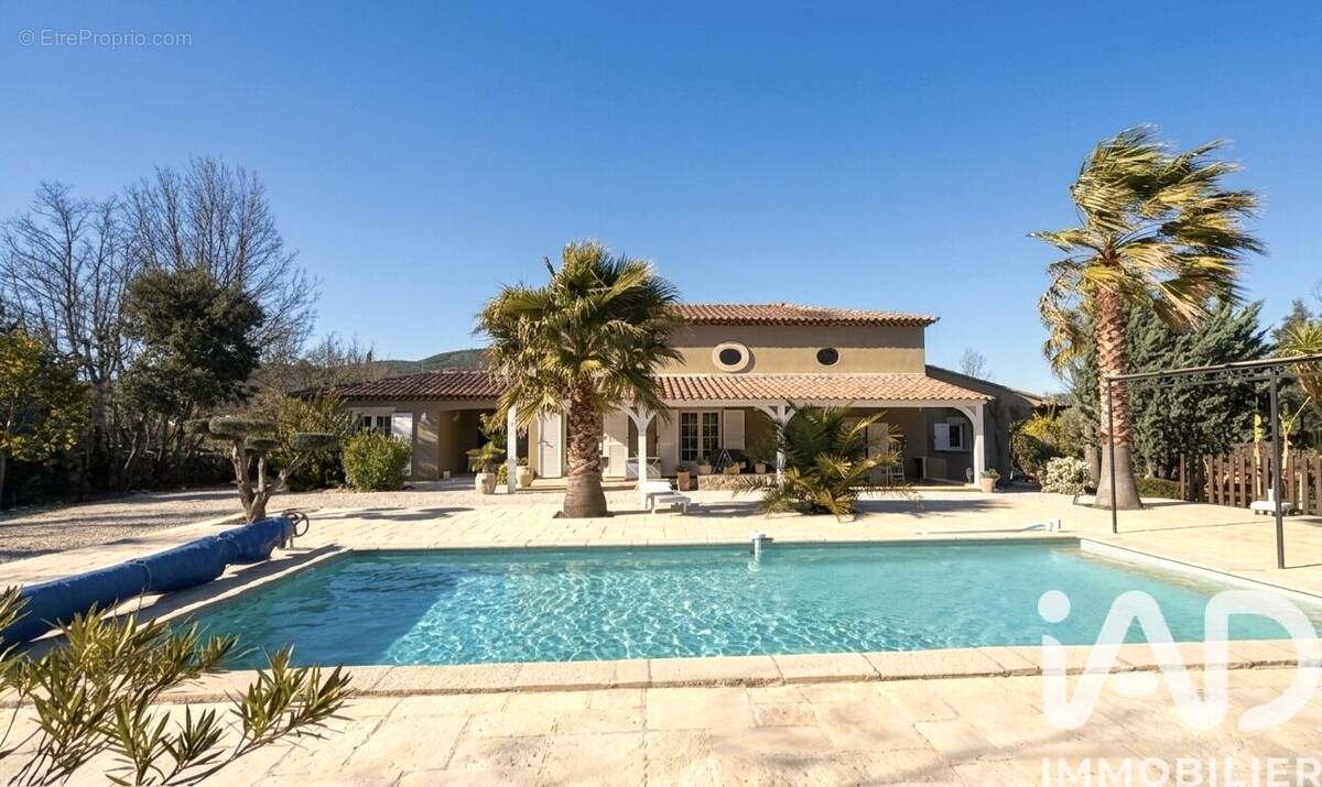 Photo 1 - Maison à BESSE-SUR-ISSOLE