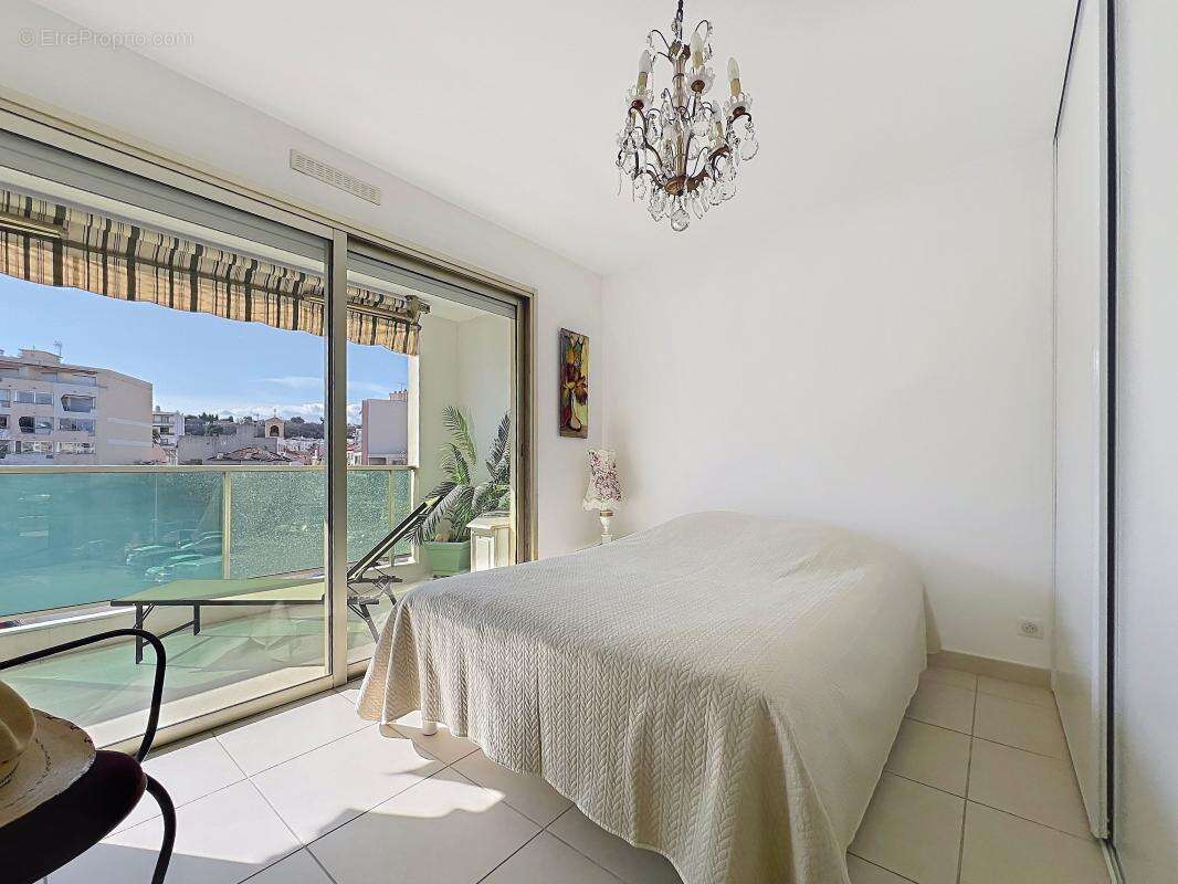 Appartement à CAGNES-SUR-MER