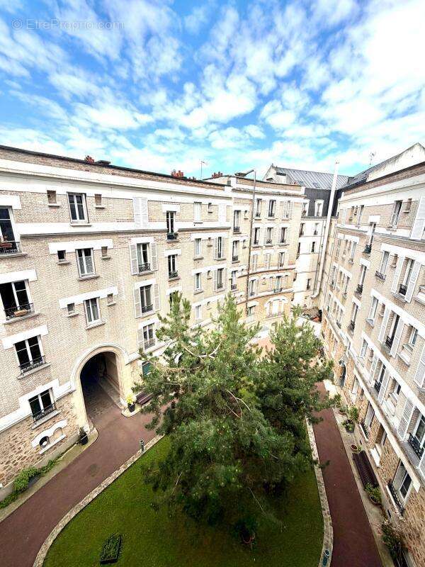 Appartement à MAISONS-ALFORT