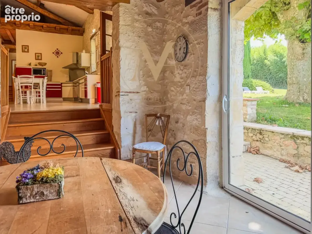 Deux maisons en une • 10 chambres • 2 piscines • jusqu’à 10 ha saint georges (47) - photo 25