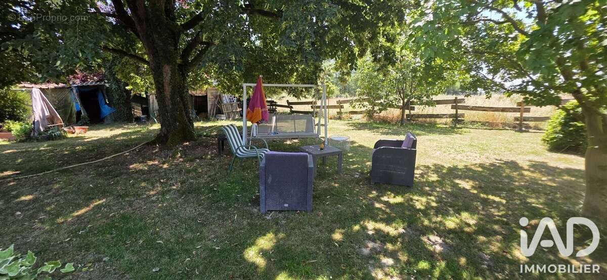 Maison 220 m² à Caudecoste  - photo 9