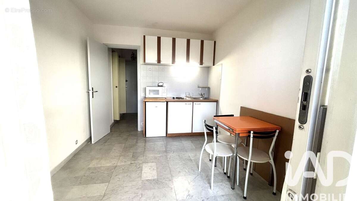 Photo 2 - Appartement à ROQUEBRUNE-CAP-MARTIN