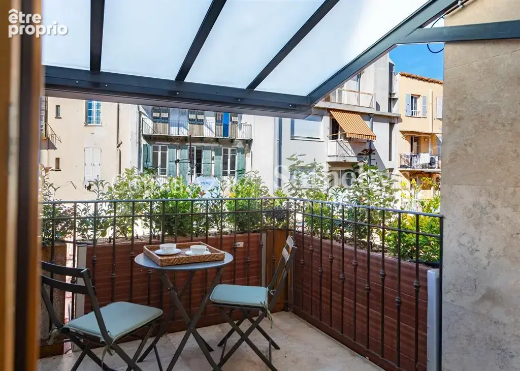 Nice Port, dernier étage rénové avec terrasses et studio indépendant - photo 19