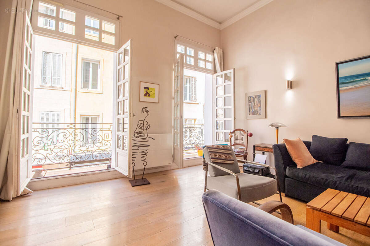 Appartement à AIX-EN-PROVENCE