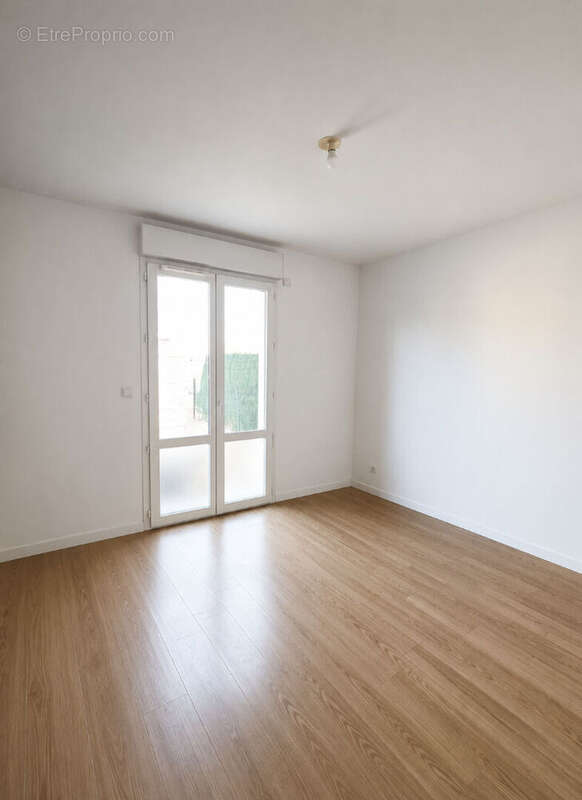 Appartement Vaires Sur Marne 2 pièce(s) 43 m2 - photo 3
