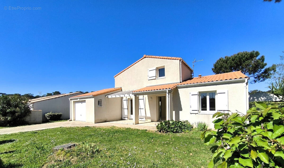 Maison à SAINT-PALAIS-SUR-MER