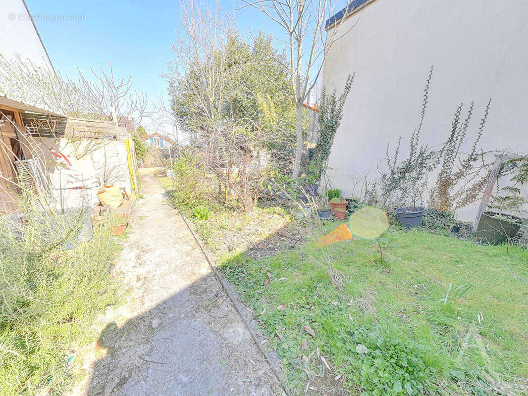 Maison à NOISY-LE-SEC