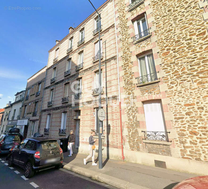 Appartement à FONTENAY-SOUS-BOIS