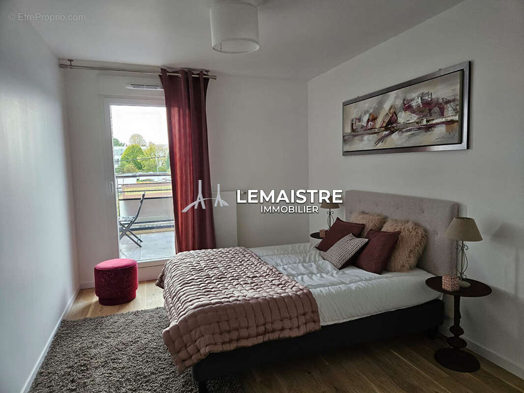 Appartement à MONT-SAINT-AIGNAN