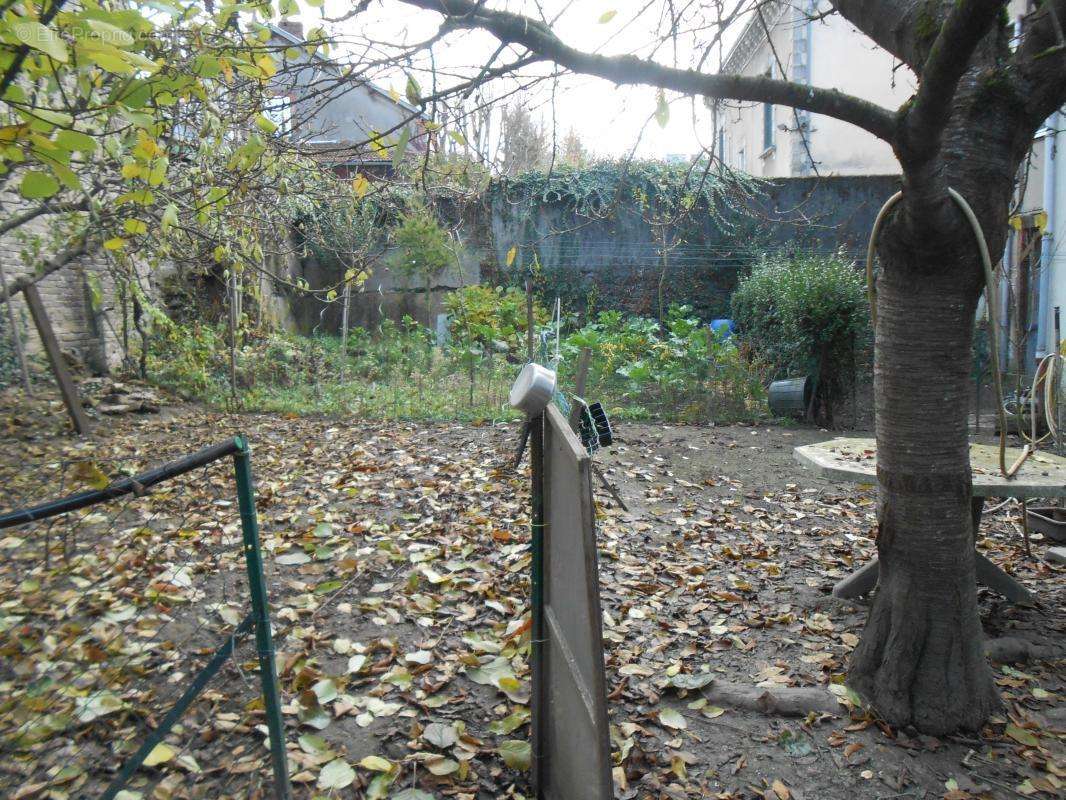 Appartement à DECAZEVILLE