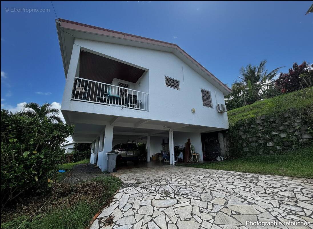 Maison à RIVIERE-SALEE