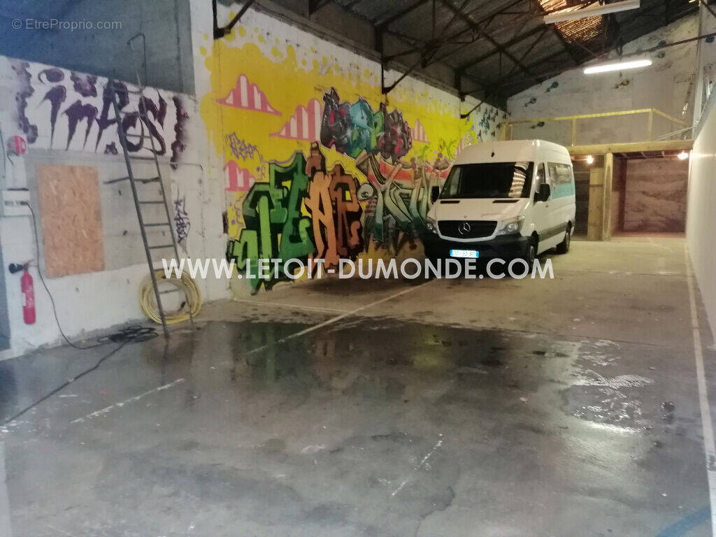 Commerce à COULOUNIEIX-CHAMIERS