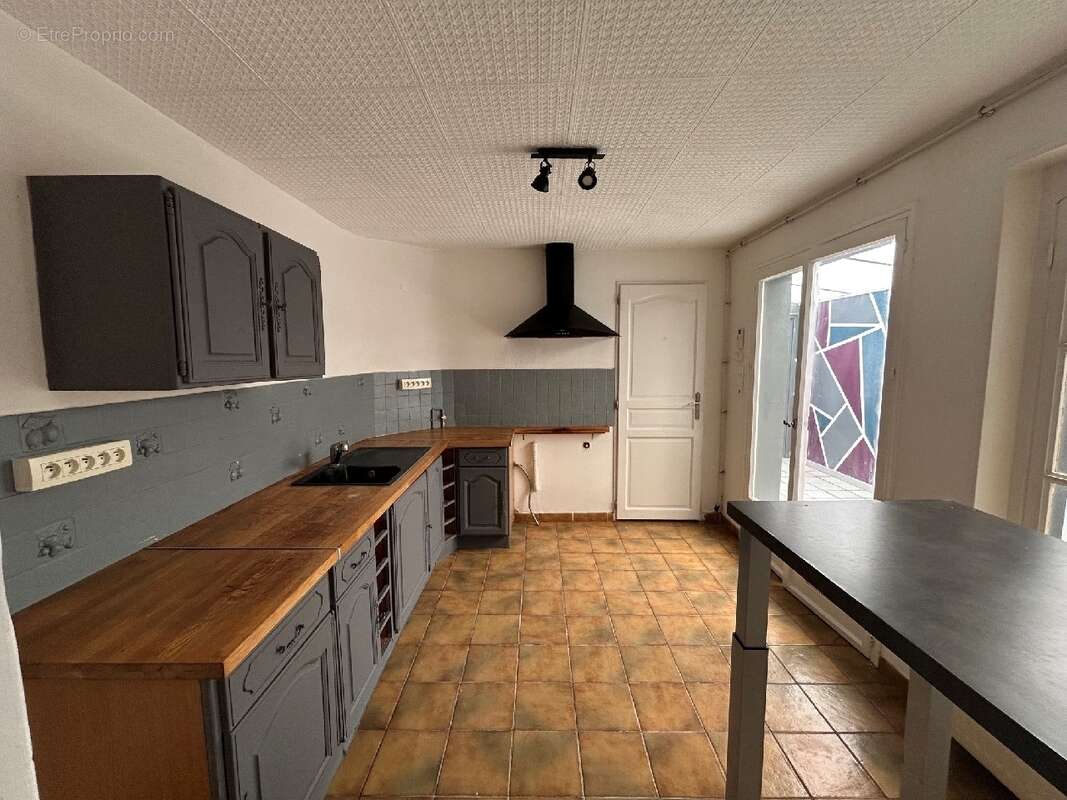 Maison à BRUAY-LA-BUISSIERE
