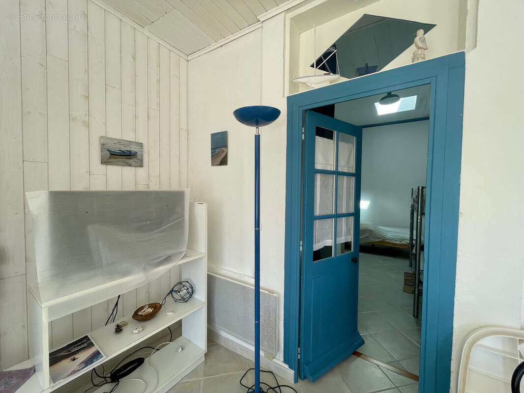 À 500 m de la plage, charmante maison avec cour fermée - La Menounière - photo 5