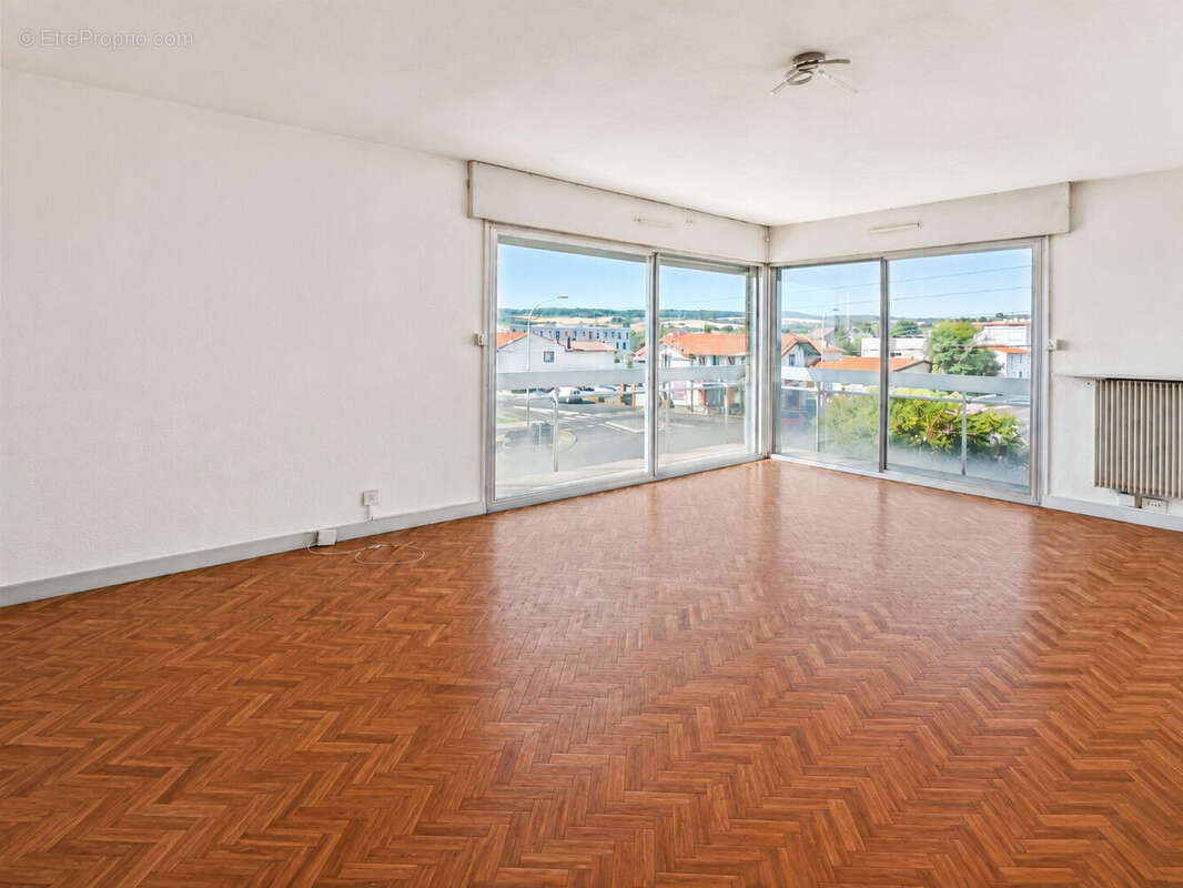 Appartement 84 m² à Issoire  - photo 4