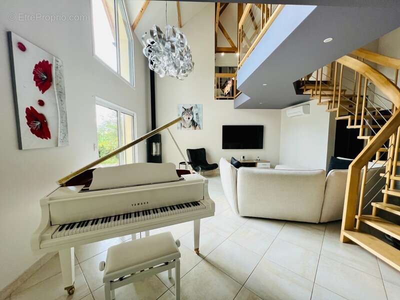 Maison à ROUSSENNAC