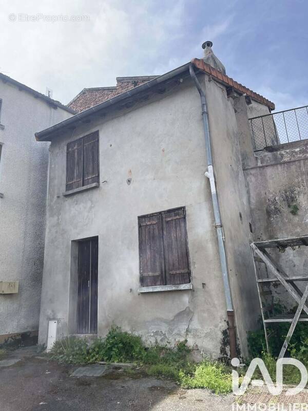 Photo 1 - Maison à SAINT-MARTIN-D'ESTREAUX