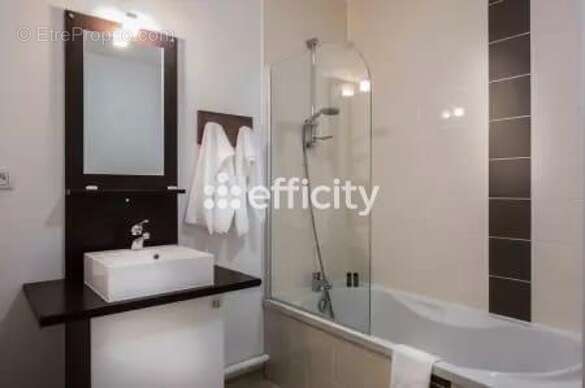 Appartement à LES EYZIES-DE-TAYAC-SIREUIL