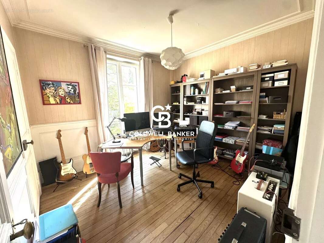 Maison à LE VESINET