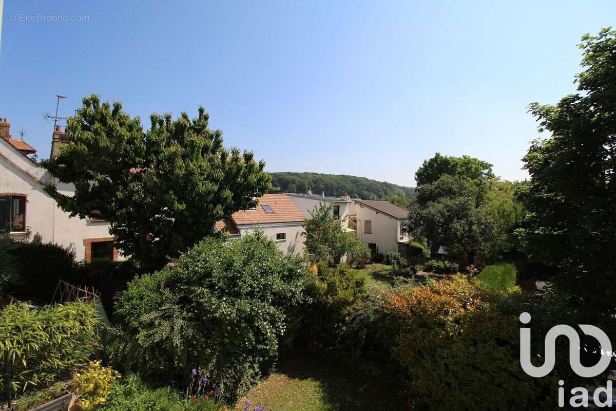 Photo 2 - Maison à CORMEILLES-EN-PARISIS