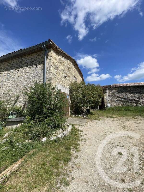 Maison à SAINT-ANTONIN-NOBLE-VAL