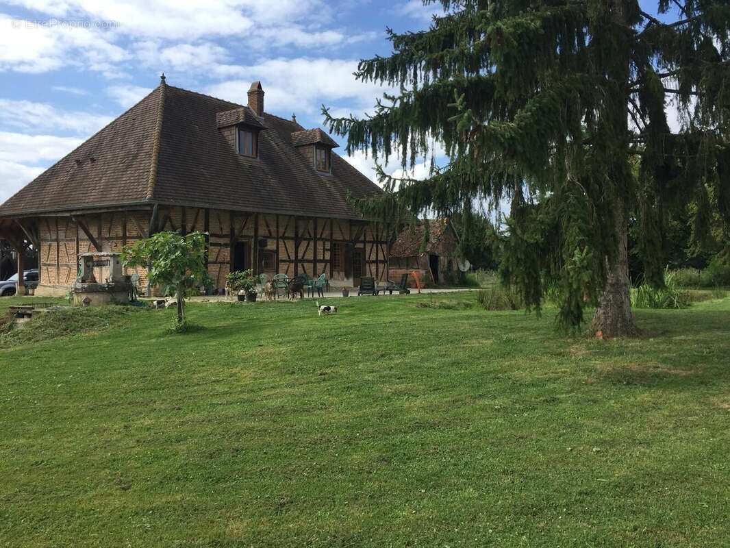 Maison à SAINT-GERMAIN-DU-BOIS