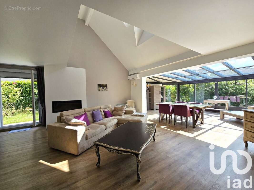 Photo 3 - Maison à MAROLLES-EN-BRIE