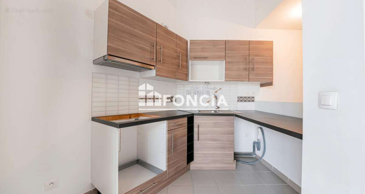 Appartement à SALON-DE-PROVENCE
