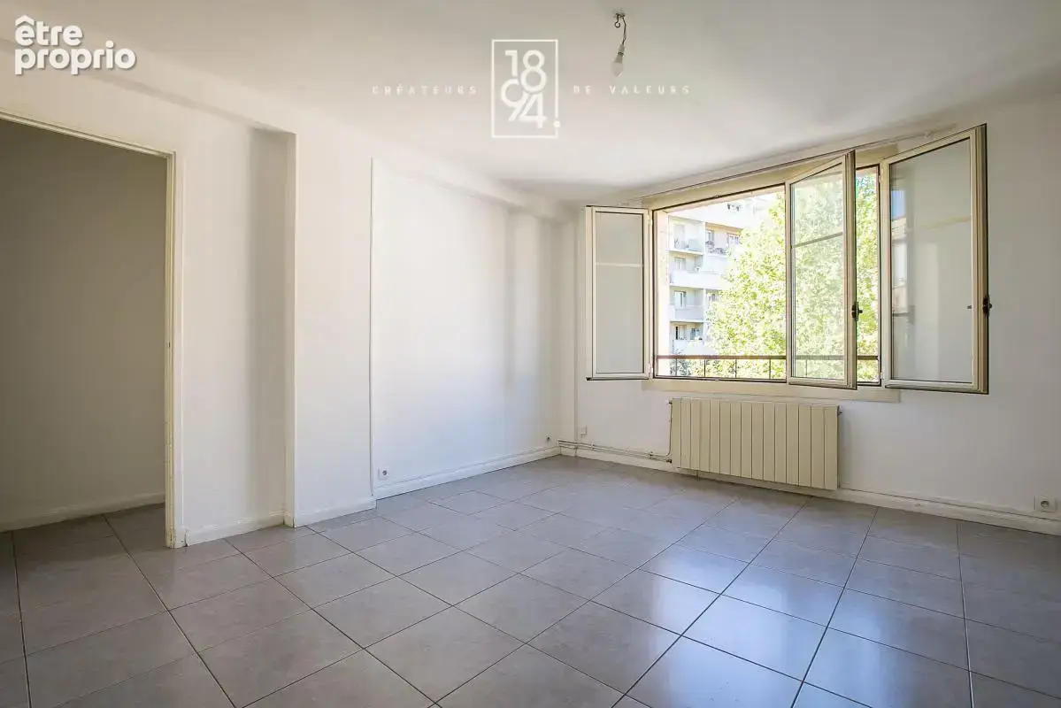 Photo Appartement à Marseille-5e au prix de 159 000€