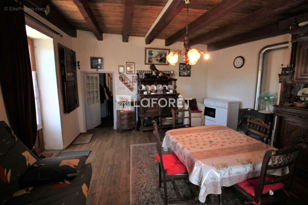 Maison ancienne à rafraichir Mareuil En Périgord 4 pièces 81 m2 avec  cours et grange non attenante - photo 5
