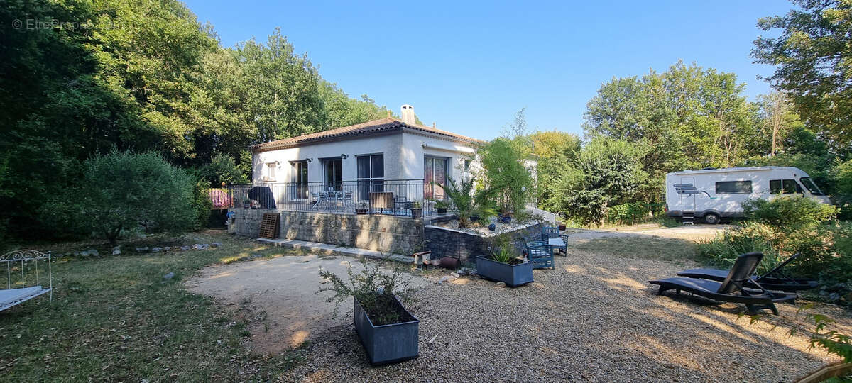 Maison à CAZILHAC