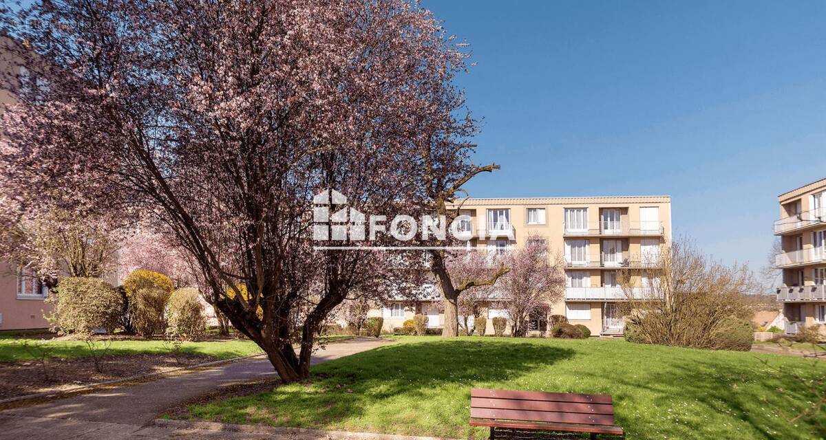 Appartement à EGLY