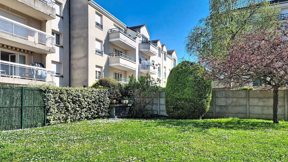 Appartement à LIMEIL-BREVANNES