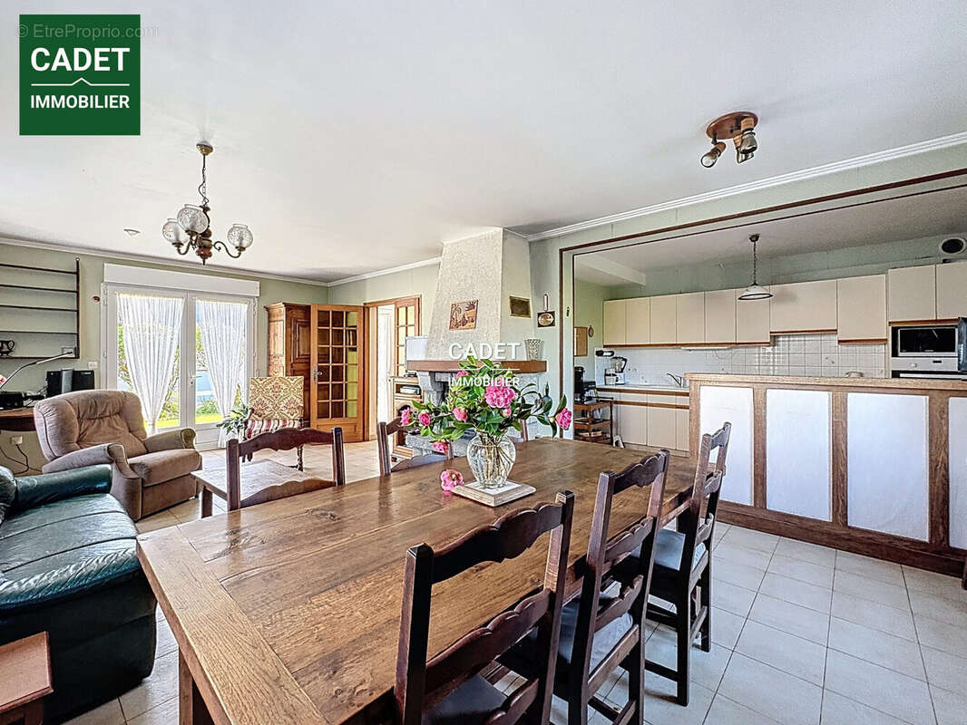 Maison à LA LUCERNE-D'OUTREMER