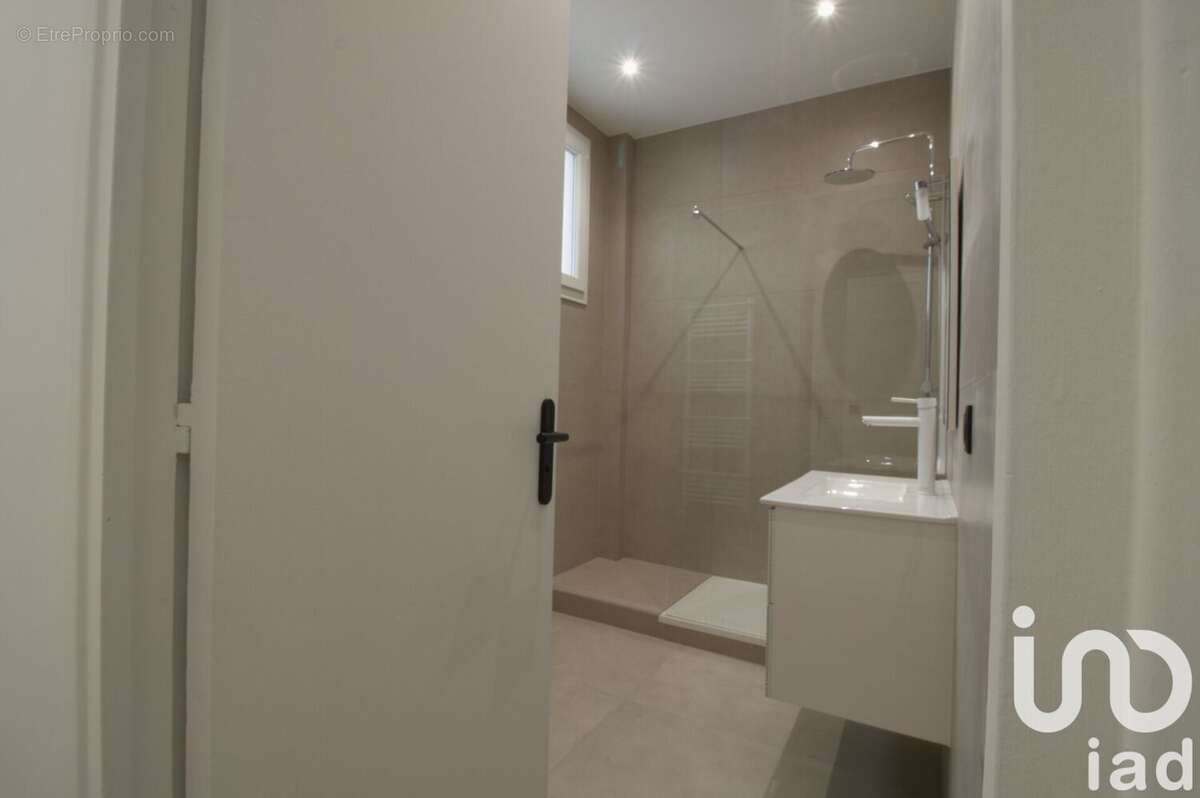 Photo 8 - Appartement à NEUILLY-SUR-SEINE