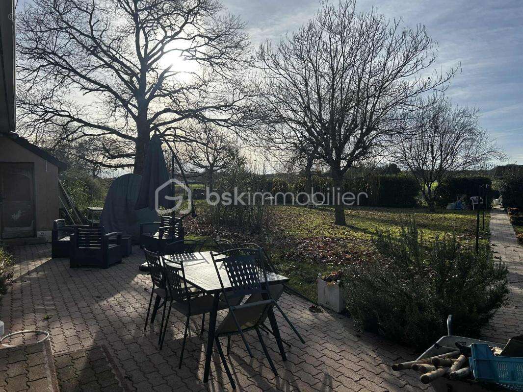 Maison à CHAMBON-LA-FORET