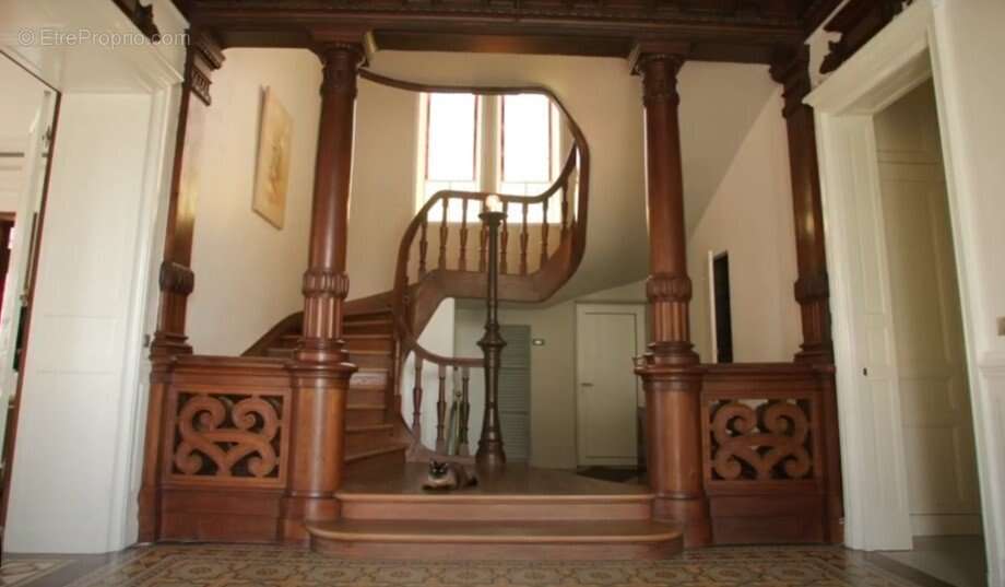 Maison à BAZAS