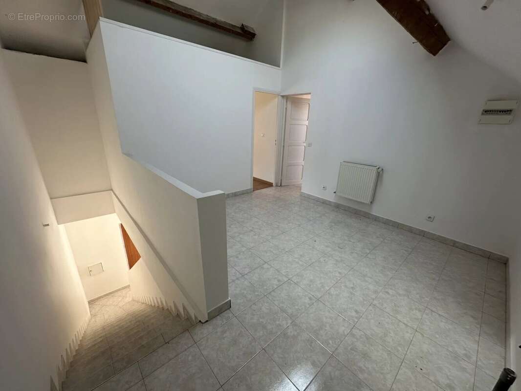 Réf 2262. Maison de ville, 4 chambres - photo 4
