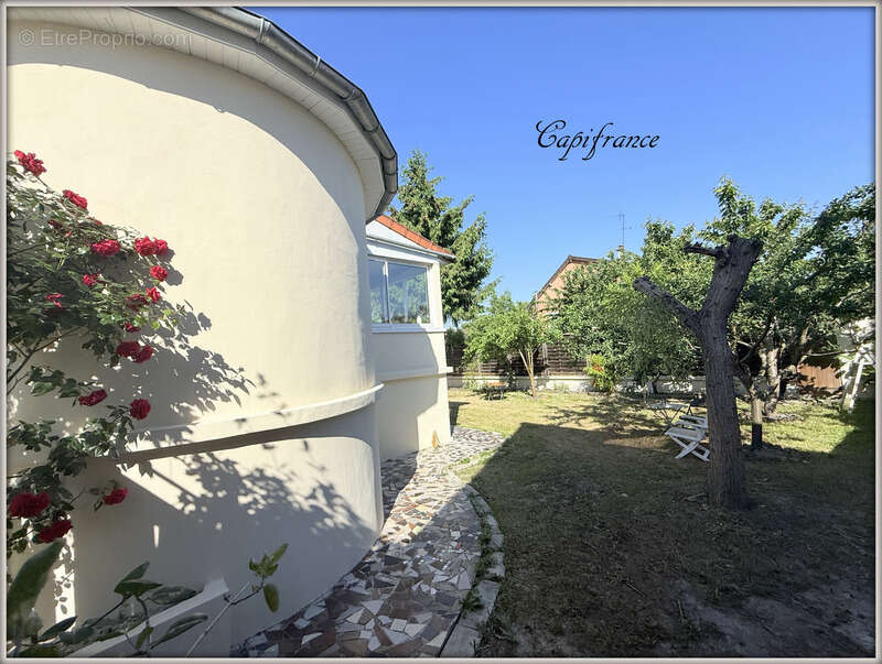 Maison à AULNAY-SOUS-BOIS