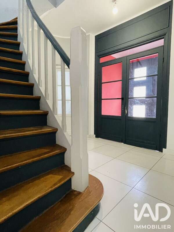 Maison 253 m² à Hazebrouck  - photo 9
