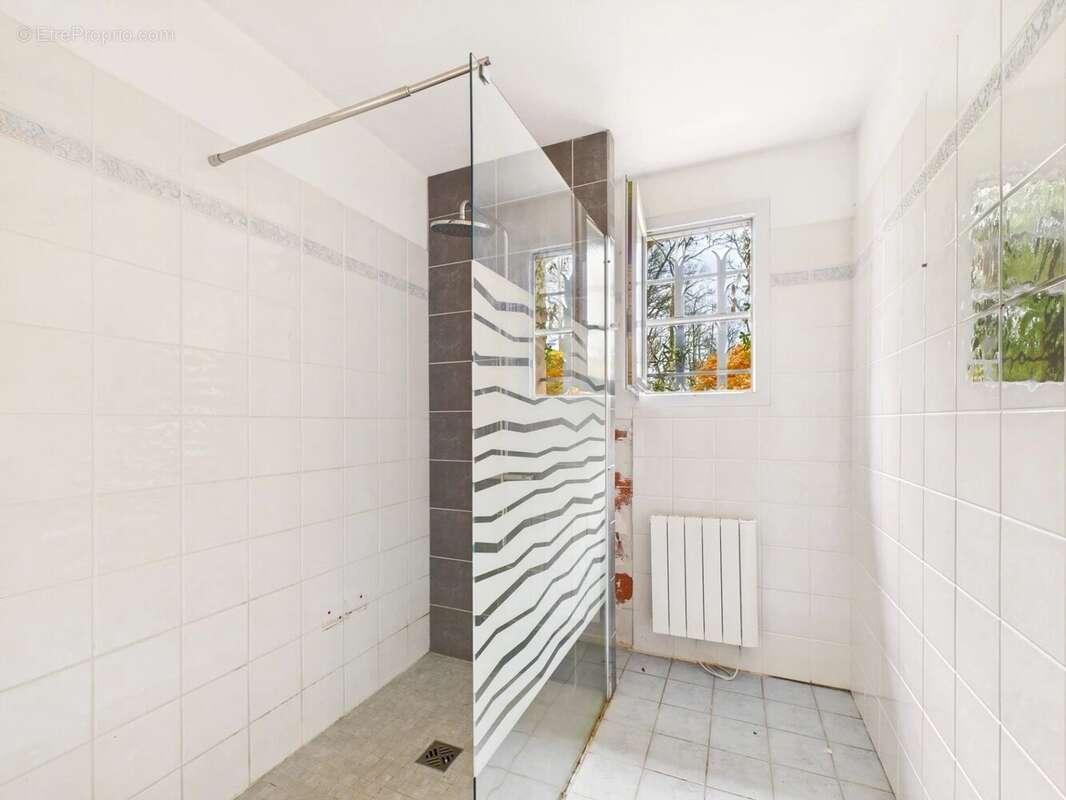 Maison à SAINT-ESTEPHE