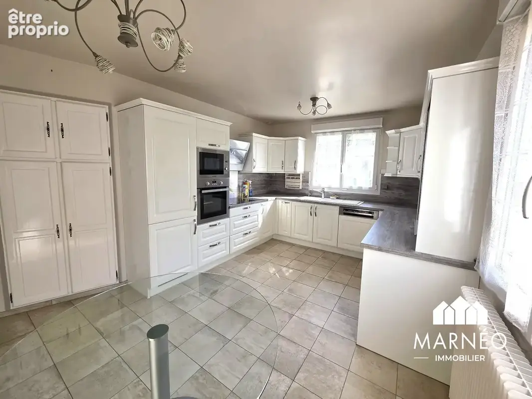 Maison 6 pièces 185 m² à vendre à Chalons-En-Champagne (51000) - photo 5