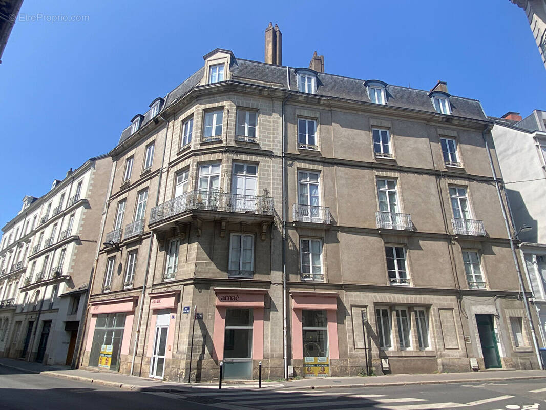 Commerce à NANTES