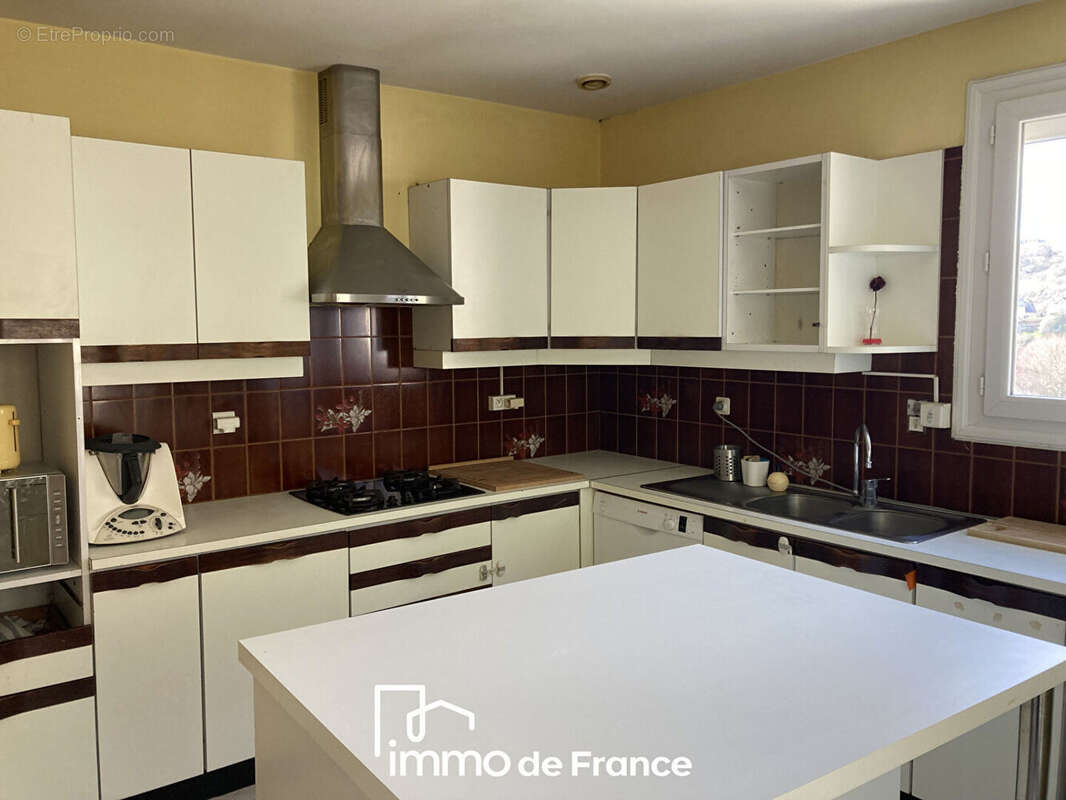 Maison à LE MONASTERE