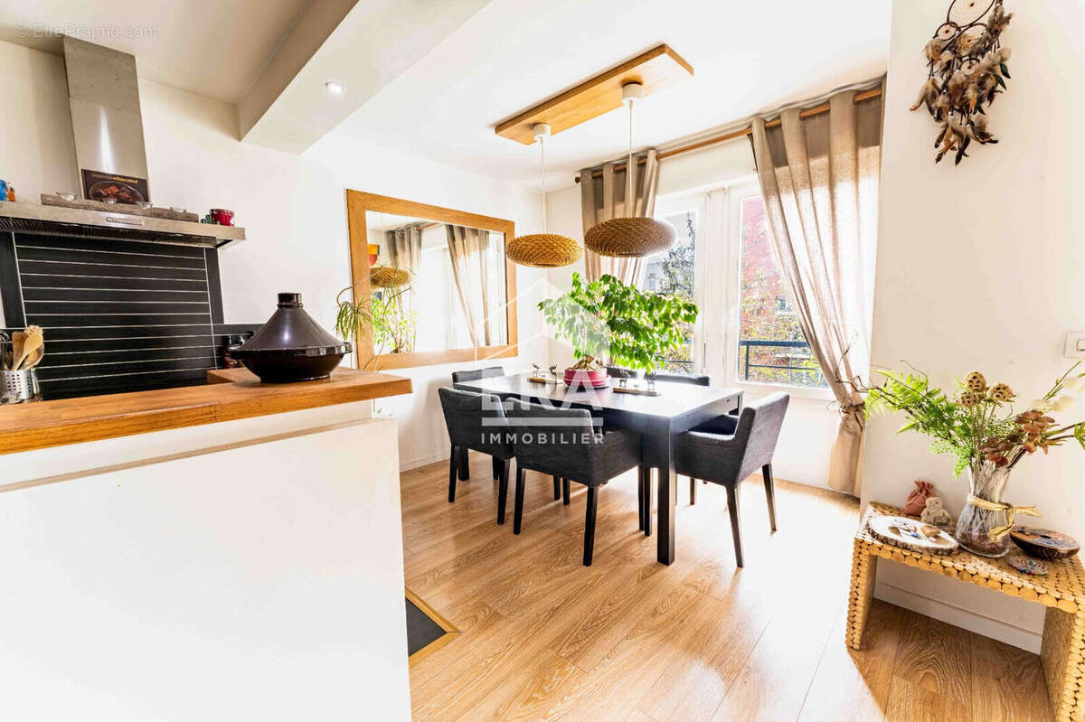 Appartement à SAINT-DENIS
