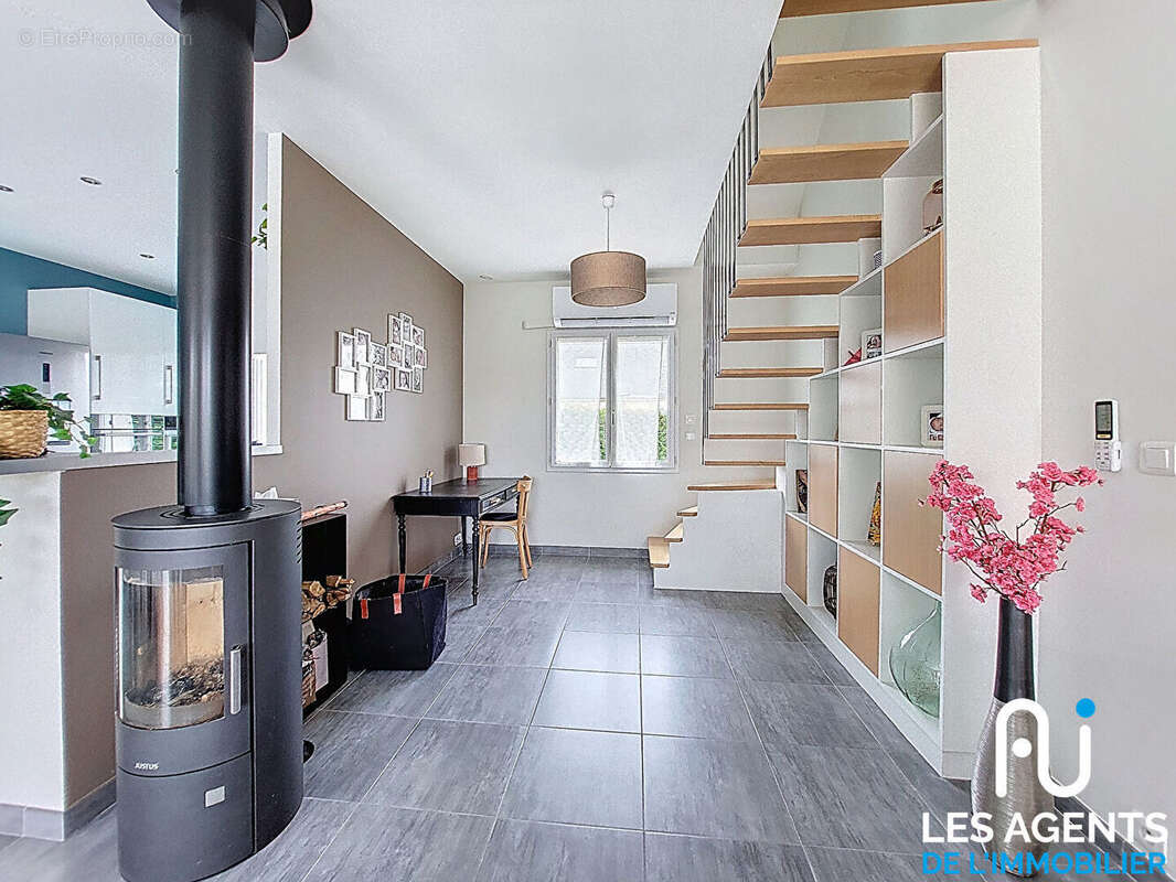 Maison à MEUNG-SUR-LOIRE