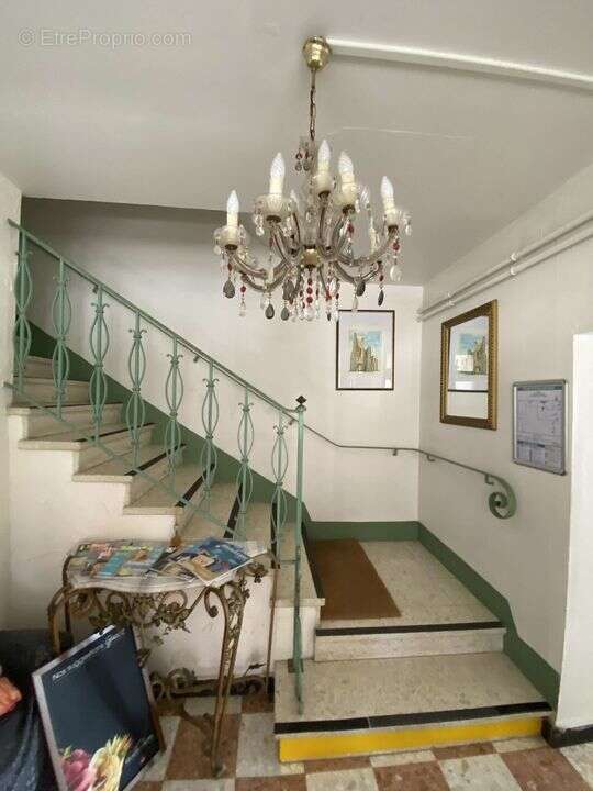 Commerce à CAZAUBON